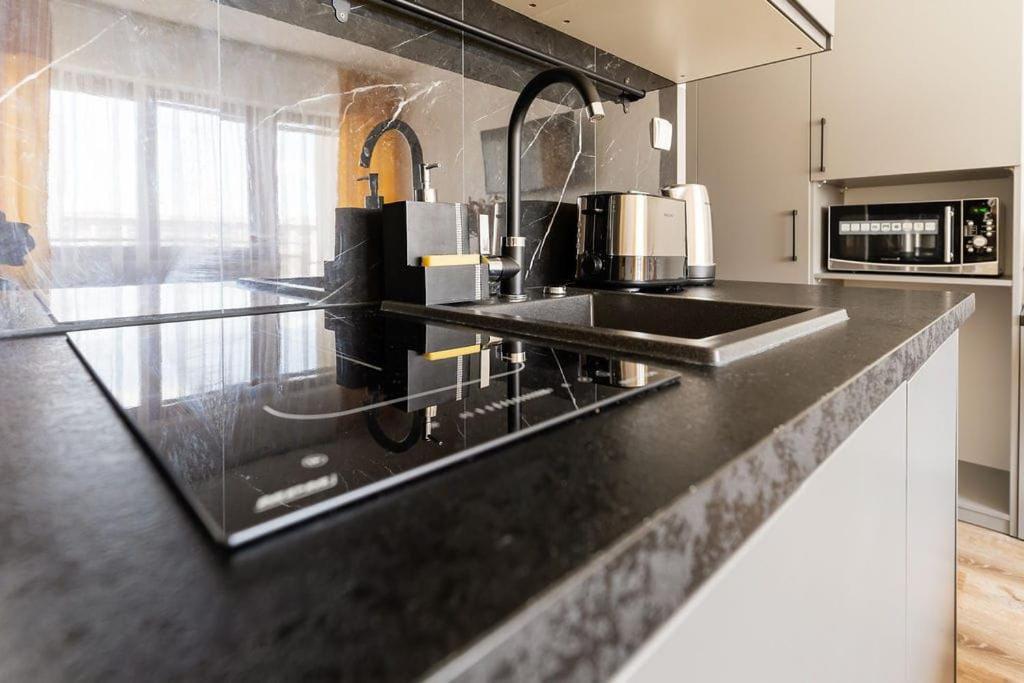 Apartament Ania Z Widokiem Na Morze W Hotelu Arka Kolobrzeg Luaran gambar